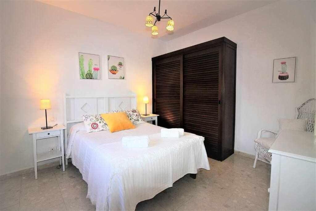 Casa Alejandra Con Terraza Y Barbacoa Villa El Golfo Eksteriør billede