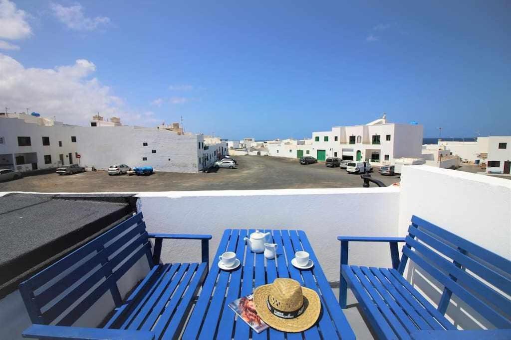 Casa Alejandra Con Terraza Y Barbacoa Villa El Golfo Eksteriør billede