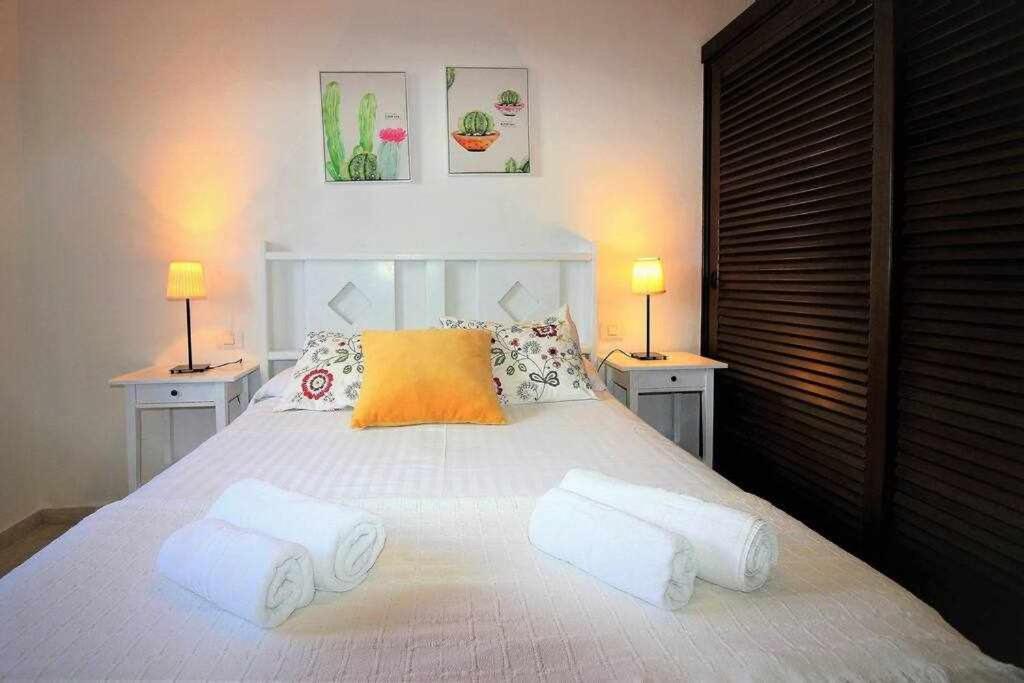 Casa Alejandra Con Terraza Y Barbacoa Villa El Golfo Eksteriør billede